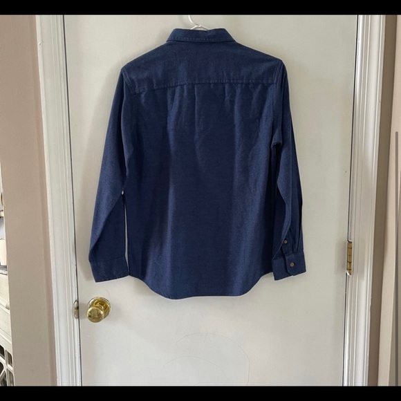 Old Navy Button Down Shirt - Picture 4 of 4